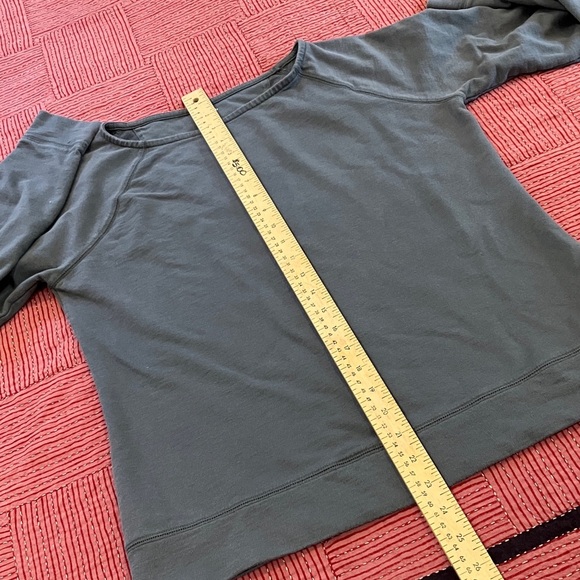 Lands' End women’s small gray Cotton Long Sleeve Shirt - Picture 6 of 9